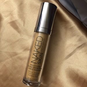 Urban Decay Naked Skin Foundation